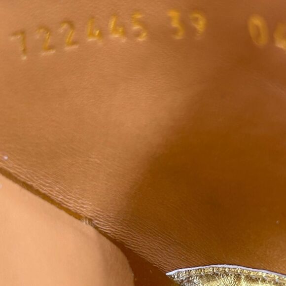 Women’s Gucci X Adidas slide sandals size 39 made in Italy - Picture 9 of 9